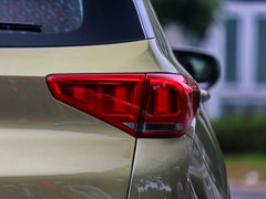 2016款 2.0L CVT耀臻版