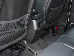 2016款 2.3T 手动尊贵版