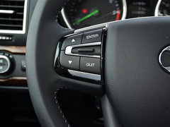 2016款 2.3T 手动尊贵版