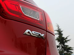 2016款 2.0L CVT两驱领航版