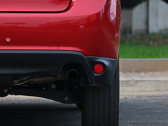 2016款 2.0L CVT两驱领航版