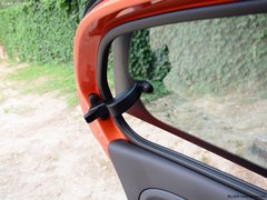 2016款 0.9T 先锋版