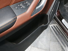 2016款 2.0T 四驱自动汽油豪华版5座