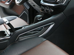2016款 2.0T 四驱自动汽油豪华版5座