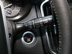 2016款 2.0T 四驱自动汽油豪华版5座