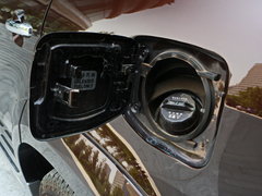 2016款 2.0T 四驱自动汽油豪华版5座