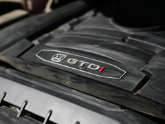 2016款 2.0T 两驱自动汽油豪华天窗版5座