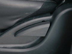 2016款 2.0T 两驱自动汽油豪华天窗版5座