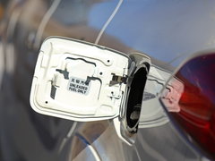 2016款 2.0T 两驱自动汽油豪华天窗版5座