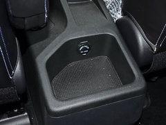 2016款 F600L 1.5T 豪华型