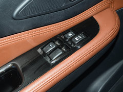 2016款 F600L 1.5T 豪华型