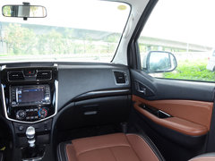 2016款 F600L 1.5T 豪华型