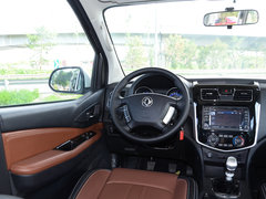 2016款 F600L 1.5T 豪华型