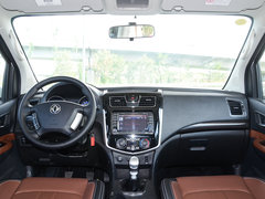 2016款 F600L 1.5T 豪华型