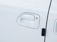 2016款 F600L 1.5T 豪华型