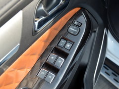 2016款 1.5L 手动豪华导航版