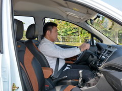 2016款 1.5L 手动豪华导航版