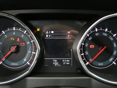 2016款 1.5L 手动精英型