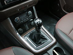 2016款 1.5L 手动精英型