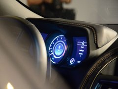 2016款 DB11 5.2T 基本型