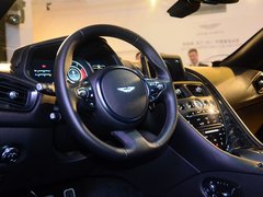 2016款 DB11 5.2T 基本型