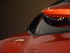 2016款 DB11 5.2T 基本型