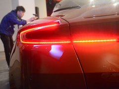 2016款 DB11 5.2T 基本型
