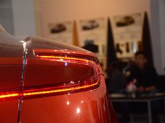 2016款 DB11 5.2T 基本型