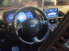 2016款 DB11 5.2T 基本型