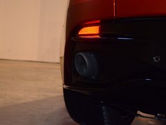 2016款 DB11 5.2T 基本型