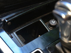2016款 2.0T 自动两驱豪华型