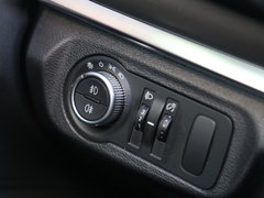 2016款 2.0T 自动两驱精英型