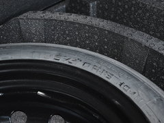 2016款 28T 两驱精英版 5座