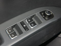 2016款 28T 两驱精英版 5座