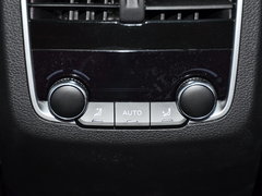 2016款 28T 两驱精英版 5座