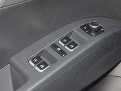 2016款 28T 四驱豪华版 5座