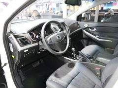 2016款 2.0T 柴油四驱自动豪华版