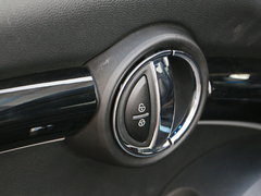 2016款 1.5T COOPER 先锋派