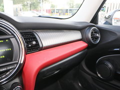 2016款 1.5T COOPER 先锋派