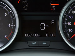2016款 1.6T 自动豪华版