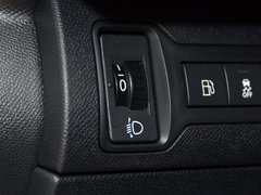 2016款 1.6T 自动豪华版