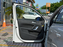 2016款 1.6T 自动豪华版
