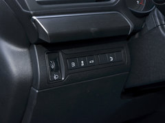 2016款 1.6T 自动豪华版