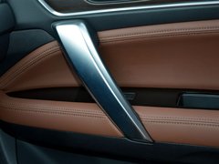 2017款 370TURBO 四驱尊贵版