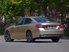 2016款 混动 2.0L 锐尊版
