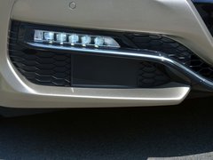 2016款 混动 2.0L 锐尊版
