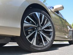 2016款 混动 2.0L 锐尊版