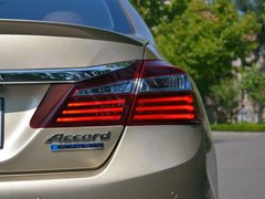 2016款 混动 2.0L 锐尊版