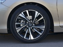 2016款 混动 2.0L 锐尊版