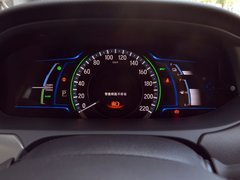 2016款 混动 2.0L 锐尊版